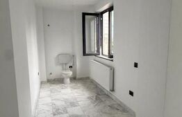 Spațiu comercial P+1, 184 mp, parcare, zona Central 