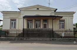 Apartament 2 camere, 70 mp, zona Centrală 