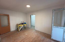 Apartament 4 camere, 62 mp, zona Malu Rosu