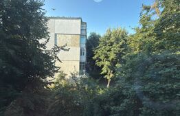 Apartament 4 camere, 62 mp, zona Malu Rosu