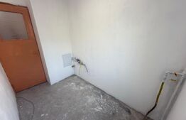 Apartament 4 camere, 62 mp, zona Malu Rosu