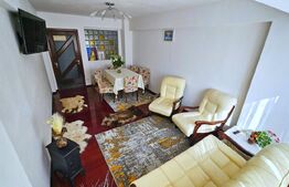 Casa de vanzare, 180 mp, zona Bușteni