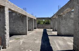 Casa în constructie