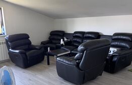 Casa de vanzare, 380 mp, zona Vest