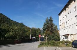 Apartament cu 3 camere, 70 mp, zona Valea Azugii - Azuga
