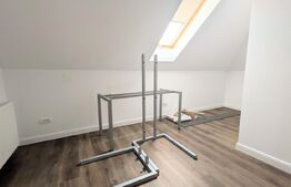Casa cu 6 camere, 225 mp, zona Central 