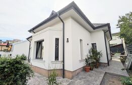 Casa cu 6 camere, 225 mp, zona Central 