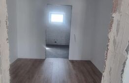 Casa de vanzare, 245 mp, teren 400 mp, zona Strejnicu 