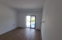 Casa de vanzare, 245 mp, teren 400 mp, zona Strejnicu 