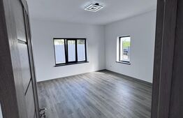 Casa de vanzare, 130 mp, zona Ploiestiori 
