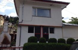 Proprietate de vanzare, 410 mp, zona Busteni 