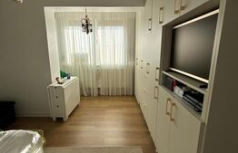 Apartament cu 3 camere, ULTRACENTRAL, RENOVAT