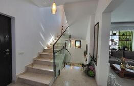 Casa de vanzare, 200 mp, zona Albert 