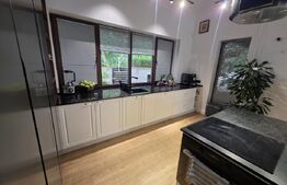 Casa premium de vanzare, teren de 778 mp, com Paulesti. 