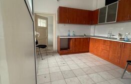 Casa P+1, 738 mp, teren 2000 mp, zona Baicoi 