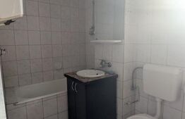 Apartament 4 camere decomandat, 2 băi, parter, zona Caraiman