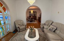 Casa premium, ultracentrala  cu piscina si 1249 mp teren. 