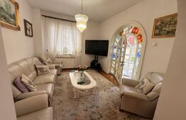 Casa premium, ultracentrala  cu piscina si 1249 mp teren. 