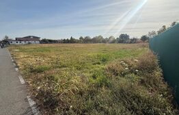 Teren de vânzare în Bucov, Prahova, 2.344 mp, deschidere 37 m, utilități la prop