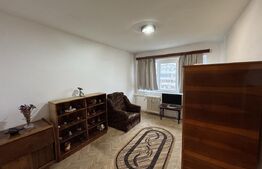 Apartament 2 camere,  1977, Cantacuzino. 