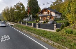 Teren intravilan, 4.084 mp, deschidere 30 ml, zona DN1 /Comarnic