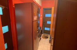 Apartament 2 camere, 44 mp, semidecomandat, etaj 1/4, zona Malu Rosu