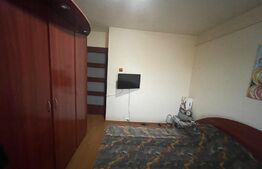 Apartament 3 camere, decomandat, 52 mp, zona democratiei