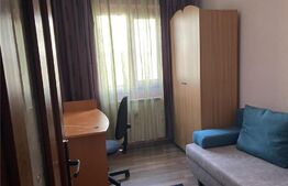 Apartament 3 camere , 49 mp , Malu Rosu