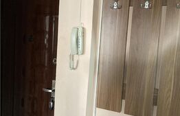 Apartament 3 camere , 49 mp , Malu Rosu