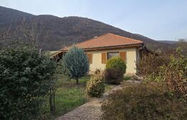 Casă deosebită cu 3 dormitoare și jacuzzi, aproape de statiunea Baile Herculane