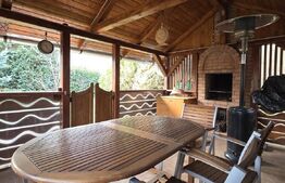 Casă deosebită cu 3 dormitoare și jacuzzi, aproape de statiunea Baile Herculane