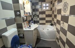 Vand Apartament 4 camere, 2 bai, 100 mp, zona Pipirig