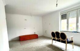 Apartament superb, renovat, semi central 2 dormitoare, sufragerie și bucătărie open-space