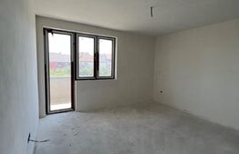 Apartament, zona linisita, bloc cu acces din curte, Careiului, 