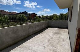 Apartament, zona linisita, bloc cu acces din curte, Careiului, 