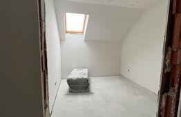 Apartament de 3 dormitoare, living open space, zona liniștita, 93 mp