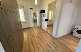 Apartament, 3 camere , zona Centru