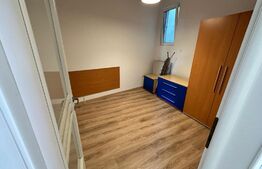 Apartament, 3 camere , zona Centru