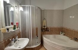 Casa 140 mp, 3 camere, central