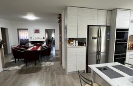 Casa 220 mp, 6 camere, teren 1400 mp, Amati