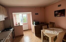 Apartament de inchiriat, Micro 17, 62 mp