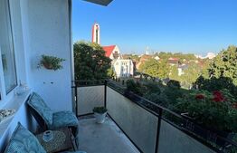 Apartament spațios cu 3 camere pe strada Closca