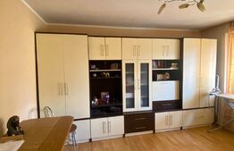 Apartament 2 camere decomandat etaj 4 cu 2 balcoane