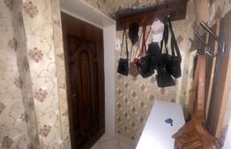 Apartament 2 camere etaj 1 cu balcon  mobilat si utilat micro 15 