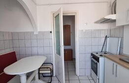 Apartament 3 camere, Central