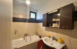 Apartament 3 camere bloc din caramida din 2012