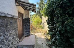 Casă de vânzare de tip D+P+1E+M în zona Gradina Romei