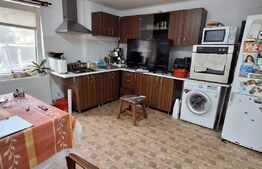 Casa de vanzare, 60 mp utili, zona Caraseu