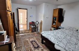 Casa de vanzare, 60 mp utili, zona Caraseu