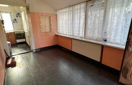 Casă cu Spațiu Comercial în Zona Soarelui